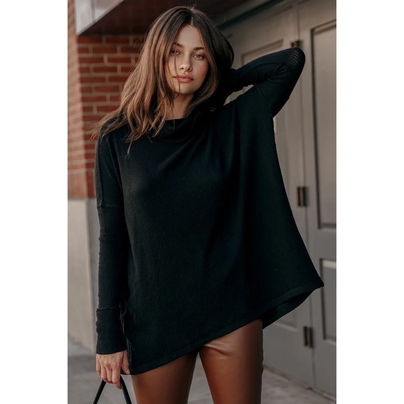 Free People Juicy Long Sleeve Cowl Neck Oversized Top Black - Size XS - Picture 1 of 4